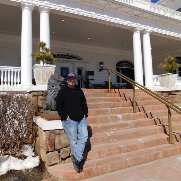 Meet your Posher, Alfonso Crespin. - Picture 2 of 2